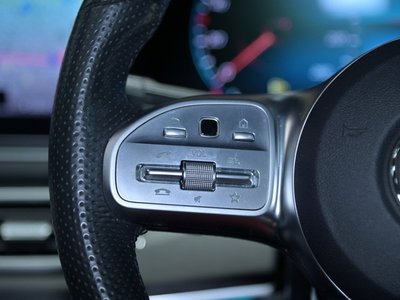 2021 Mercedes-BENZ GLE thumbnail 26