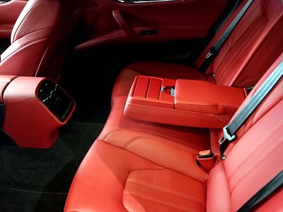 صورة مصغرة 56 لـ 2018 Maserati QUATTROPORTE