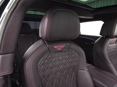 صورة 10 لـ 2023 Bentley FLYING SPUR