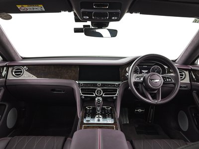 صورة 11 لـ 2023 Bentley FLYING SPUR