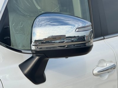 صورة 32 لـ 2025 Toyota LAND CRUISER 300
