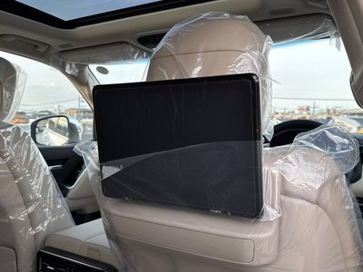 صورة 4 لـ 2025 Toyota LAND CRUISER 300