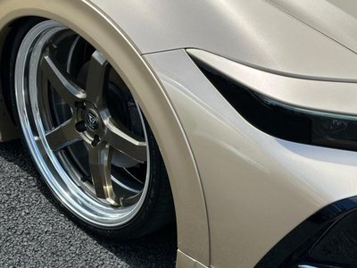 صورة 13 لـ 2025 Toyota CROWN CROSSOVER