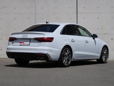 صورة مصغرة 8 لـ 2023 AUDI S4