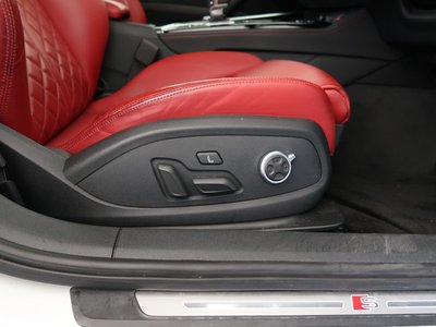 صورة مصغرة 33 لـ 2023 AUDI S4