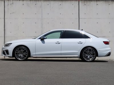 صورة مصغرة 6 لـ 2023 AUDI S4