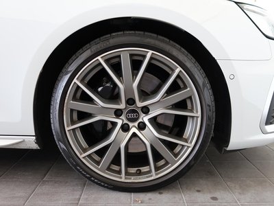 صورة مصغرة 15 لـ 2023 AUDI S4