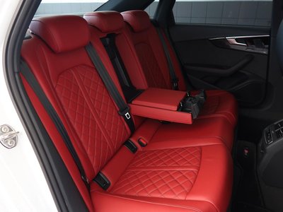 صورة مصغرة 20 لـ 2023 AUDI S4