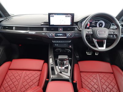صورة مصغرة 13 لـ 2023 AUDI S4