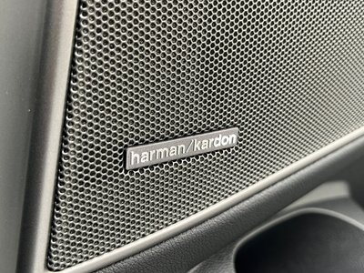 2026 BMW M3 SEDAN photo 2