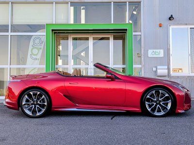 صورة 17 لـ 2021 Lexus LC CONVERTIBLE