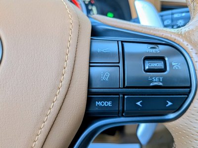 صورة 37 لـ 2021 Lexus LC CONVERTIBLE