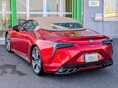 صورة 21 لـ 2021 Lexus LC CONVERTIBLE