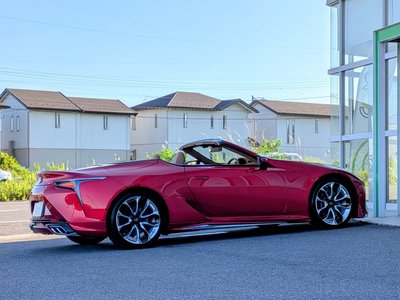 صورة 29 لـ 2021 Lexus LC CONVERTIBLE