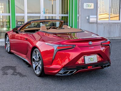 صورة 27 لـ 2021 Lexus LC CONVERTIBLE