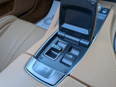 صورة 42 لـ 2021 Lexus LC CONVERTIBLE