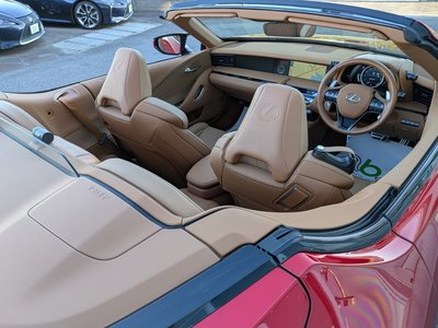 صورة 64 لـ 2021 Lexus LC CONVERTIBLE