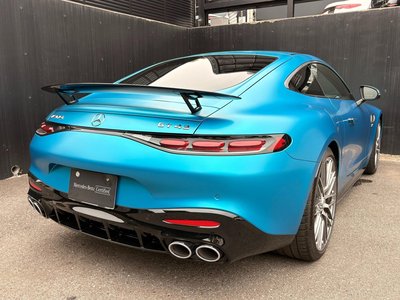 صورة 6 لـ 2025 Mercedes-BENZ GT AMG