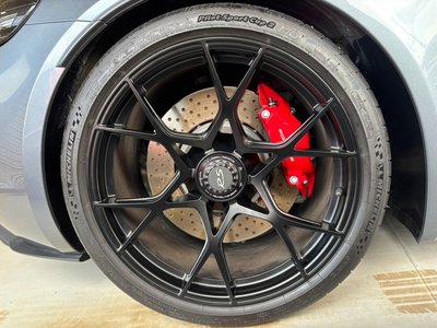 2025 Porsche 718 SPYDER thumbnail 42
