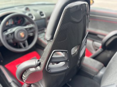 2025 Porsche 718 SPYDER thumbnail 28