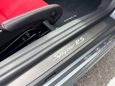 2025 Porsche 718 SPYDER thumbnail 36