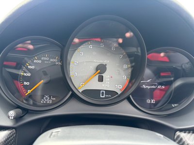 2025 Porsche 718 SPYDER thumbnail 31