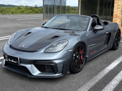 2025 Porsche 718 SPYDER photo 1