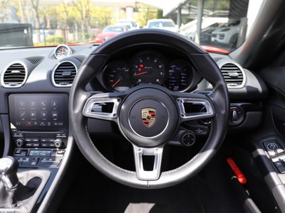 صورة مصغرة 14 لـ 2021 Porsche 718