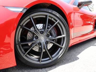 صورة مصغرة 3 لـ 2021 Porsche 718