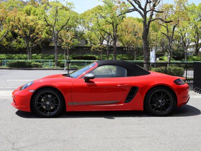 صورة مصغرة 8 لـ 2021 Porsche 718