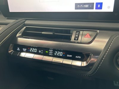 صورة مصغرة 11 لـ 2023 Lexus LC