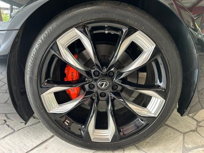 صورة مصغرة 38 لـ 2023 Lexus LC