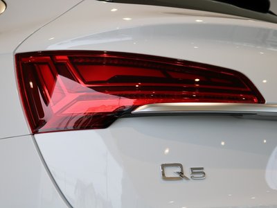 2025 AUDI Q5 SPORTBACK thumbnail 35