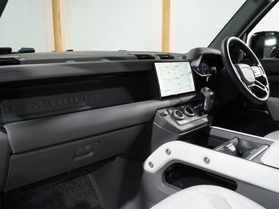 2024 LAND Rover DEFENDER thumbnail 20
