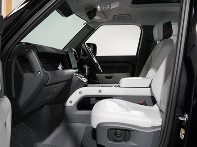 2024 LAND Rover DEFENDER thumbnail 22
