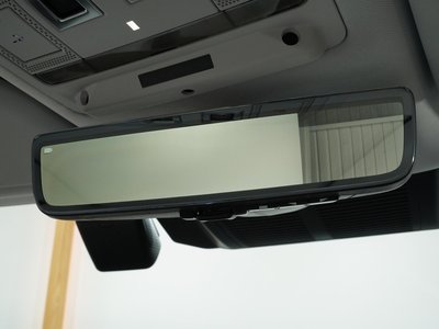2024 LAND Rover DEFENDER photo 6