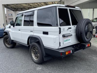 2025 Toyota LAND CRUISER 70 — миниатюра 3