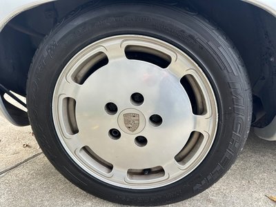 1990 Porsche 928 照片 22