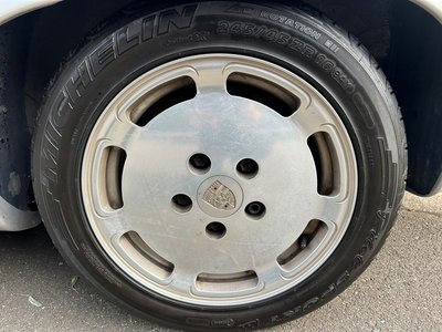 1990 Porsche 928 照片 20