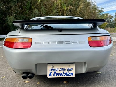 1990 Porsche 928 photo 8