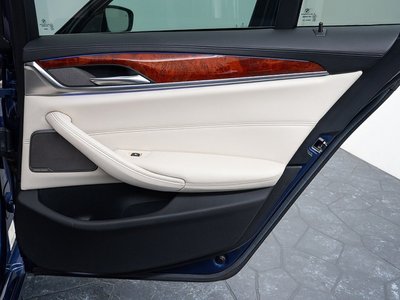 صورة مصغرة 41 لـ 2020 BMW Alpina B5