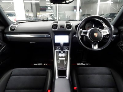 2014 Porsche CAYMAN photo 3