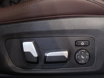 2021 BMW X4 thumbnail 53