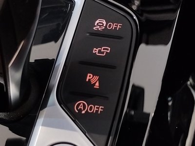 2021 BMW X4 thumbnail 48