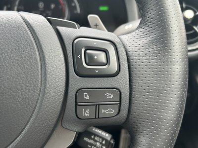 2025 Lexus IS 缩略图 32