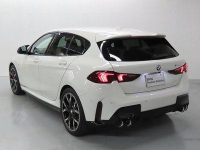 2025 BMW 1 SERIES thumbnail 19