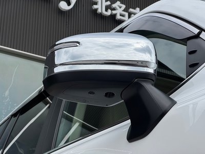 2025 Toyota LAND CRUISER 300 thumbnail 34