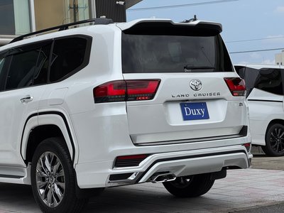 2025 Toyota LAND CRUISER 300 thumbnail 44