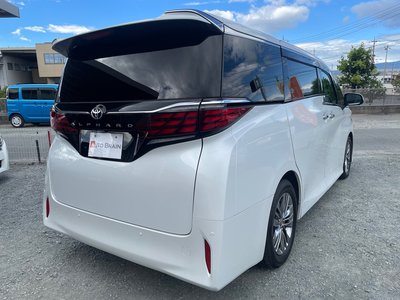 2024 Toyota ALPHARD 照片 8