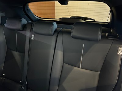 صورة 33 لـ 2024 Lexus LBX